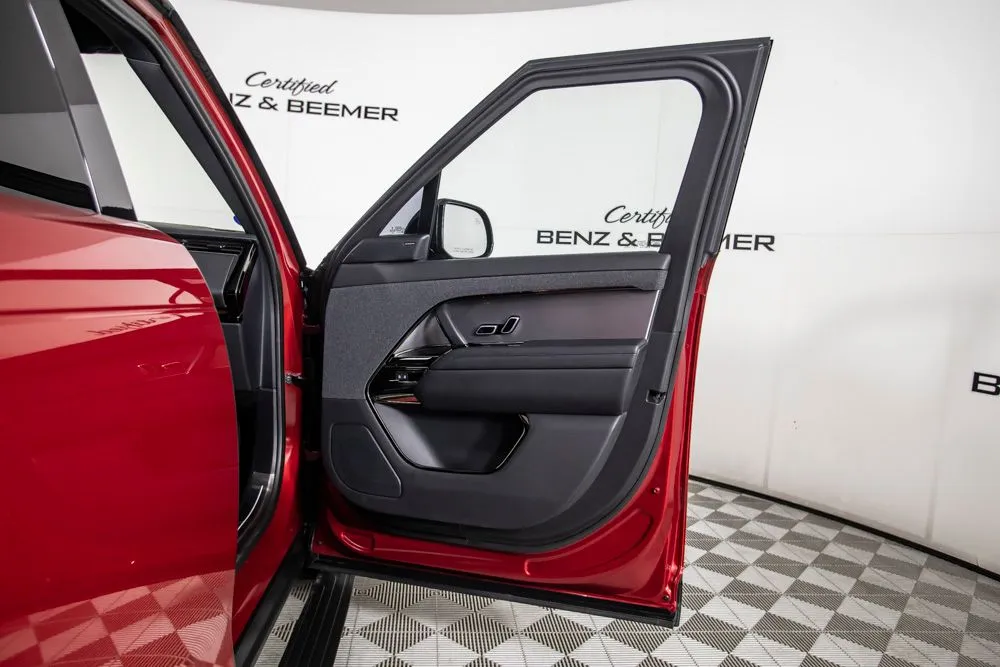 Land Rover Range Rover Sport photo 19