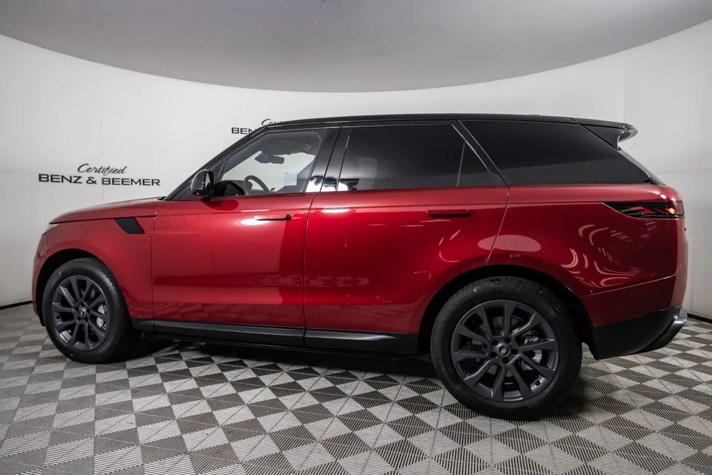 Land Rover Range Rover Sport photo 11