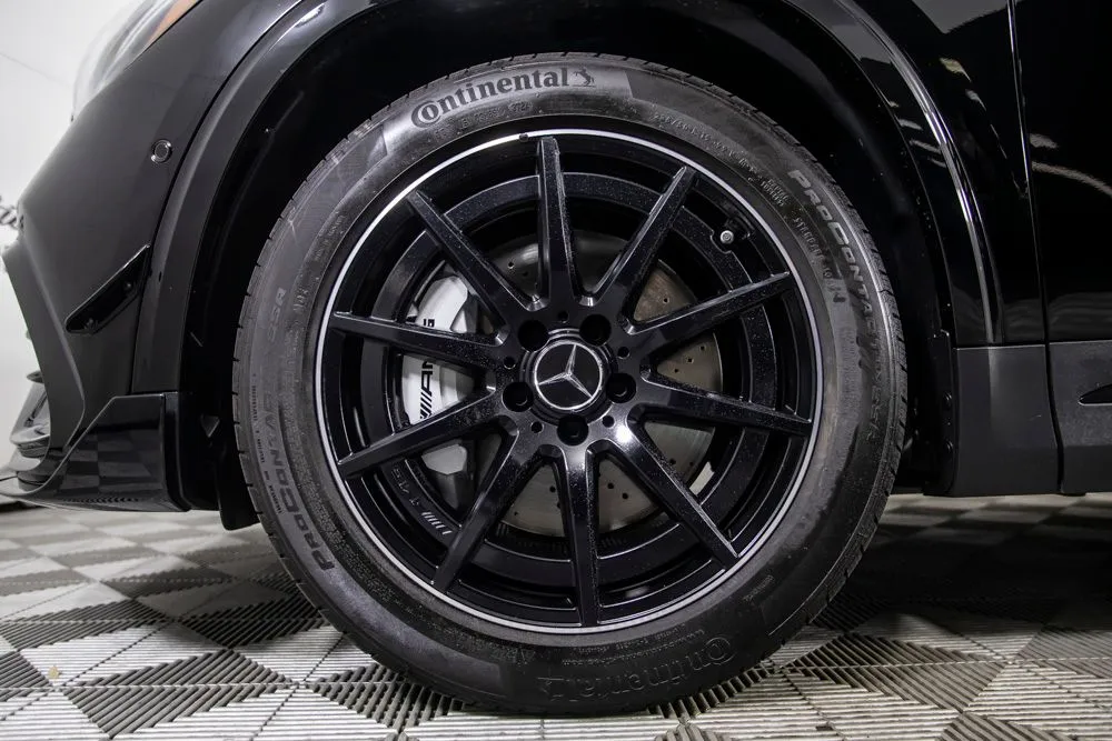 Mercedes-Benz GLA photo 39