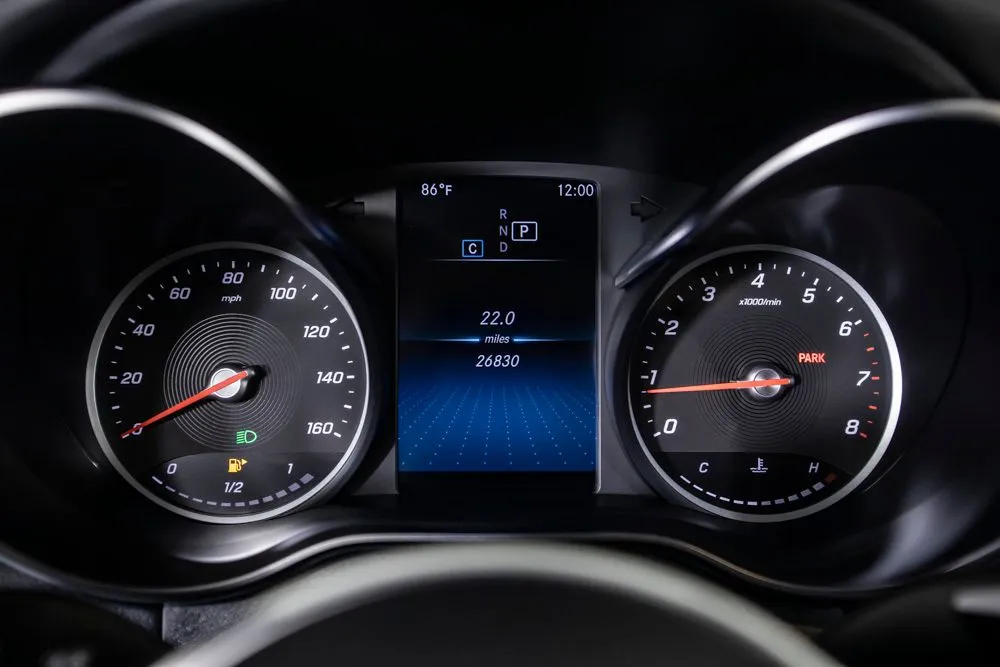 Mercedes-Benz GLC photo 27