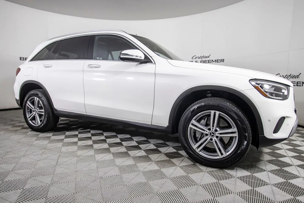 Mercedes-Benz GLC photo 2