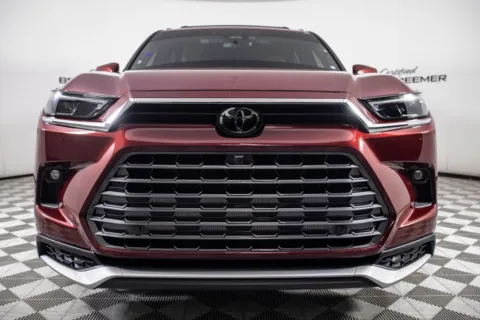 More photos of 2025 Toyota Grand Highlander Hybrid MAX Platinum at Certified Benz & Beemer, AZ