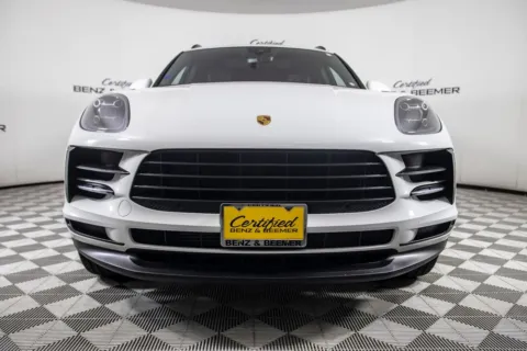 More photos of 2020 Porsche Macan at Certified Benz & Beemer, AZ