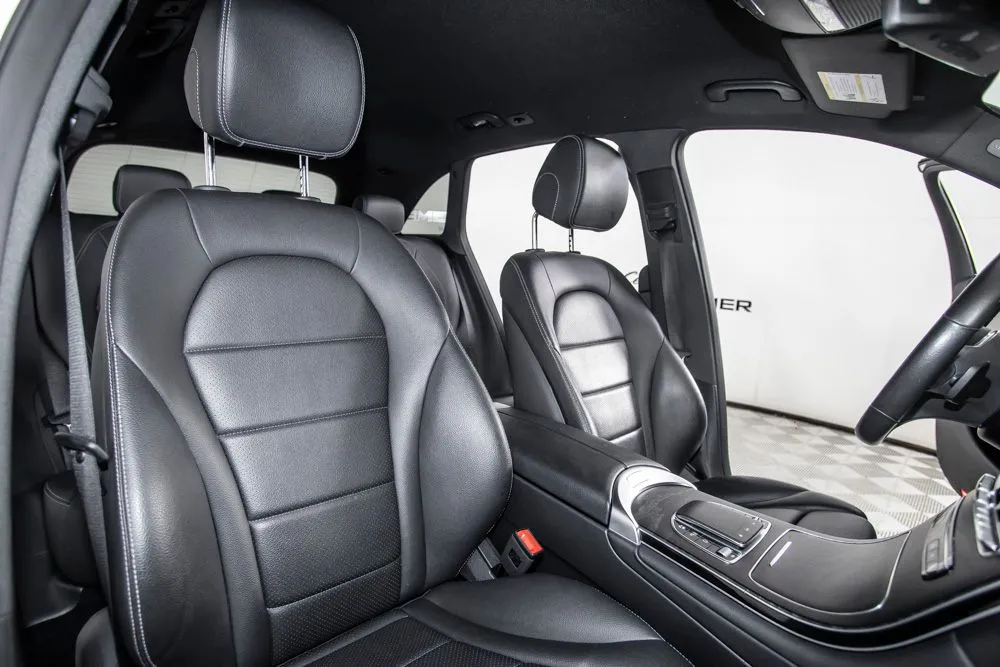 Mercedes-Benz GLC photo 16