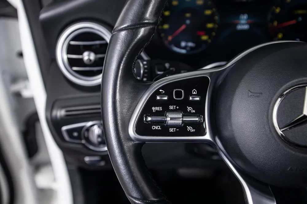 Mercedes-Benz GLC photo 33