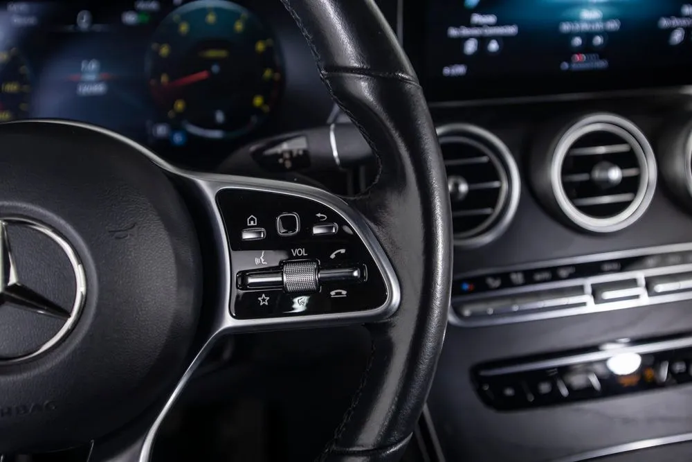Mercedes-Benz GLC photo 34