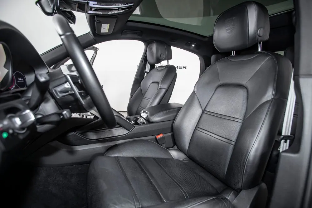 Porsche Cayenne photo 13