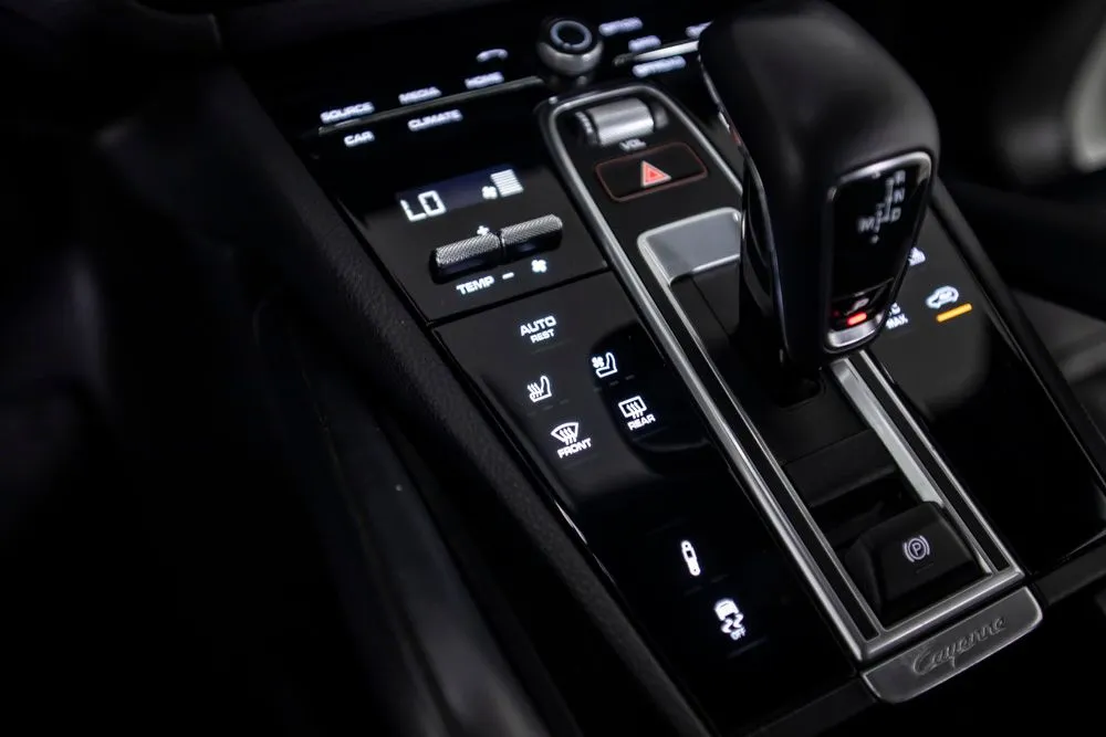 Porsche Cayenne photo 32