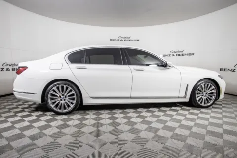More photos of 2022 BMW 7 Series 750i xDrive at Certified Benz & Beemer, AZ