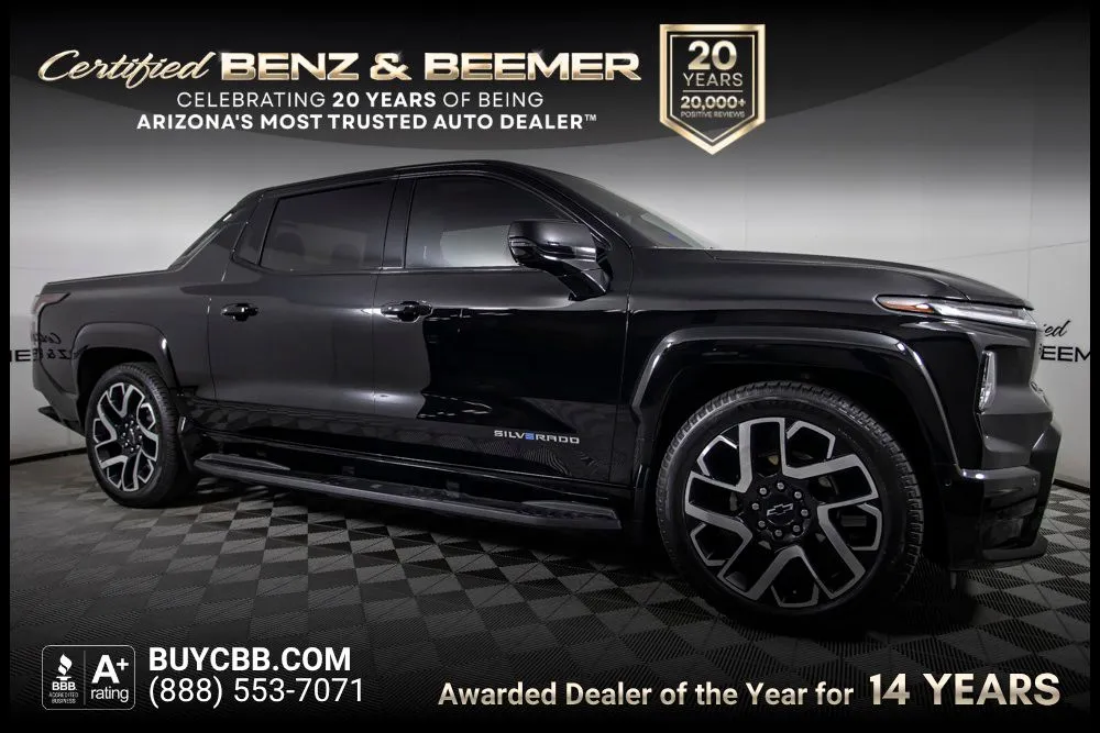 2024 Chevrolet Silverado EV RST's photo