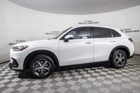 More photos of 2024 Honda HR-V EX-L at Certified Benz & Beemer, AZ