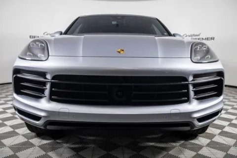 More photos of 2022 Porsche Cayenne at Certified Benz & Beemer, AZ