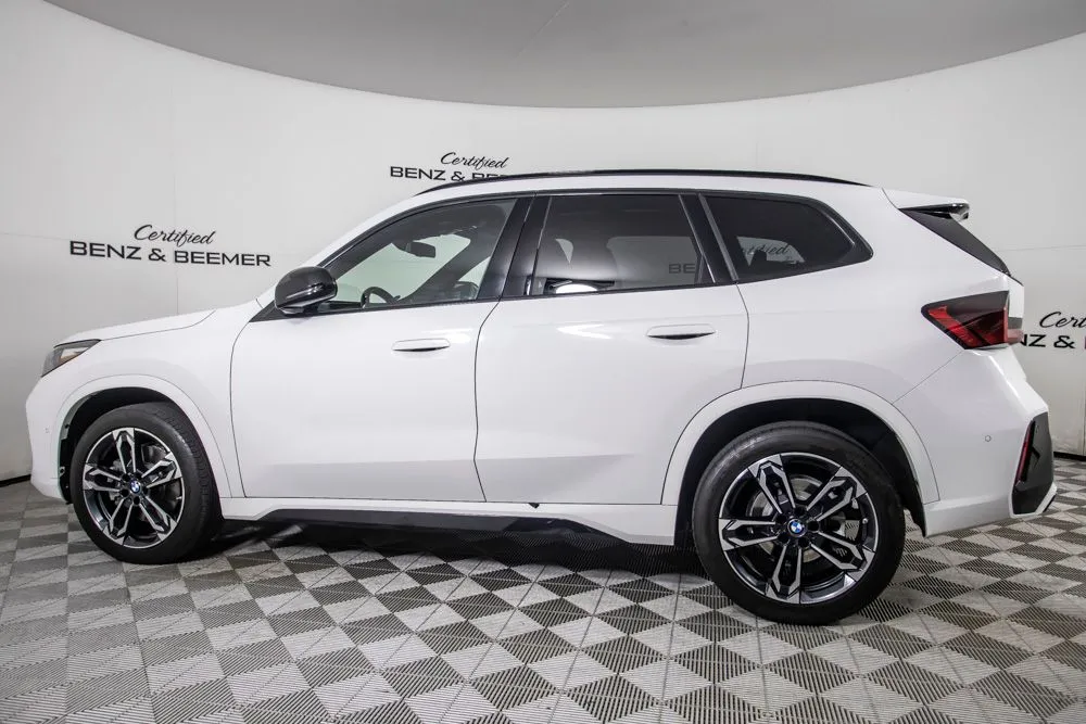 BMW X1 photo 11