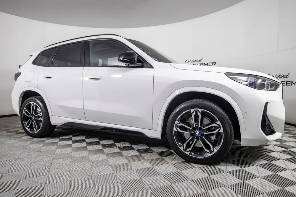 BMW X1 photo 2