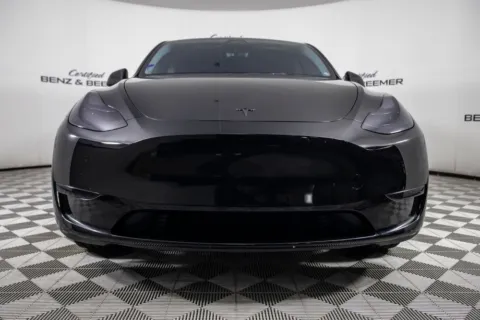 More photos of 2023 Tesla Model Y Long Range at Certified Benz & Beemer, AZ