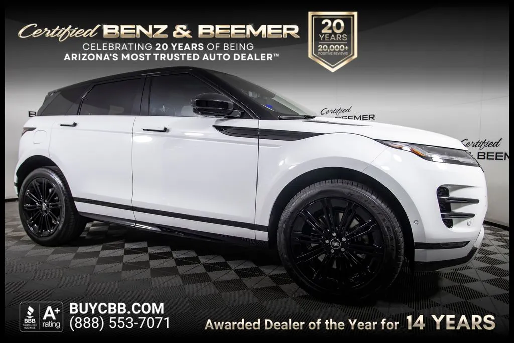 2025 Land Rover Range Rover Evoque Dynamic SE's photo