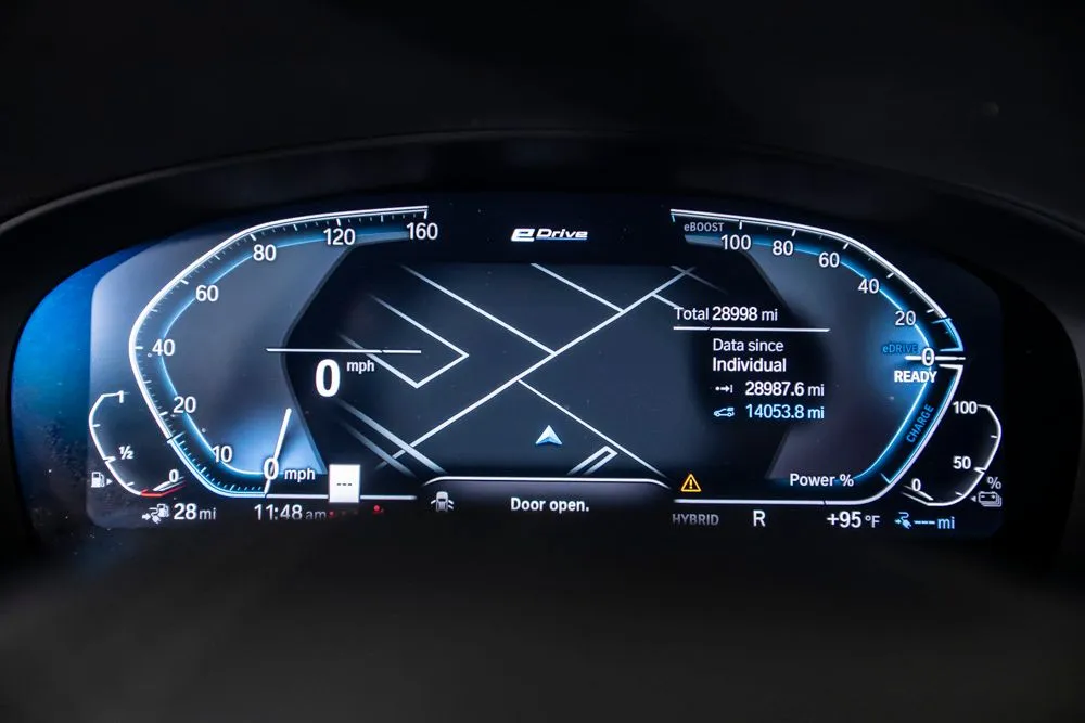 BMW 5 Series photo 25