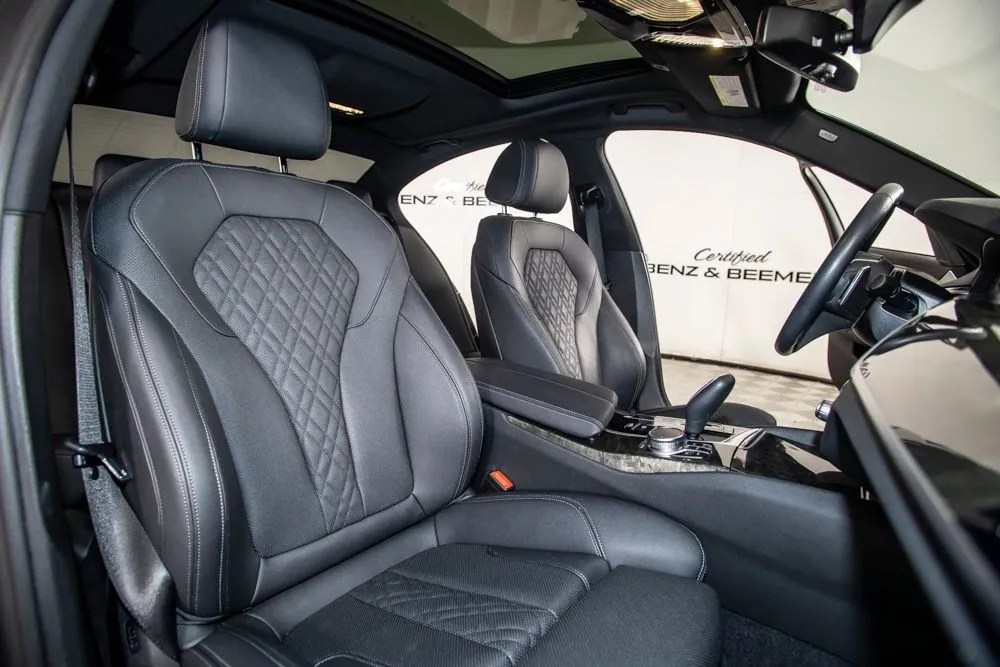 BMW 5 Series photo 16