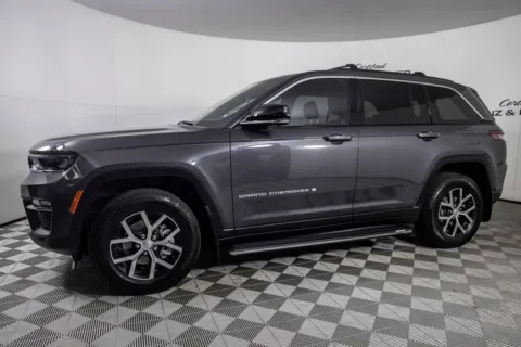 More photos of 2025 Jeep Grand Cherokee Limited at Certified Benz & Beemer, AZ