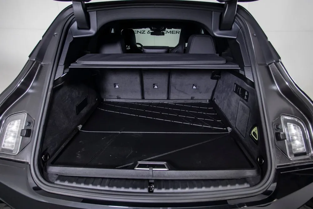 BMW iX photo 8