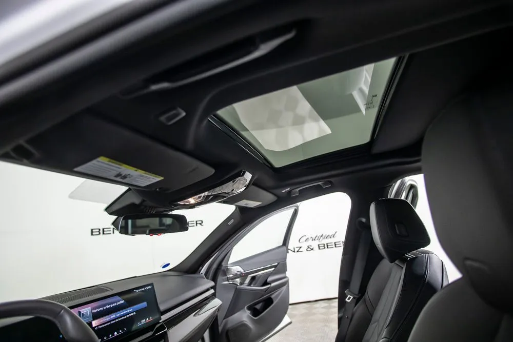 BMW 5 Series photo 22
