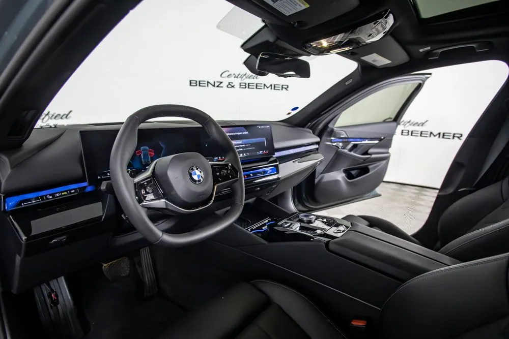 BMW 5 Series photo 20