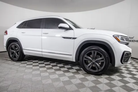Another view of 2021 Volkswagen Atlas Cross Sport 3.6L V6 SE w/Technology R-Line for sale in Scottsdale, AZ at Certified Benz & Beemer