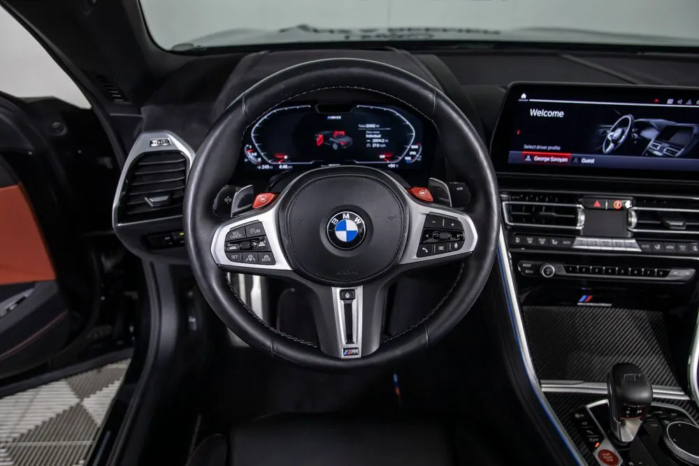 BMW M8 photo 27