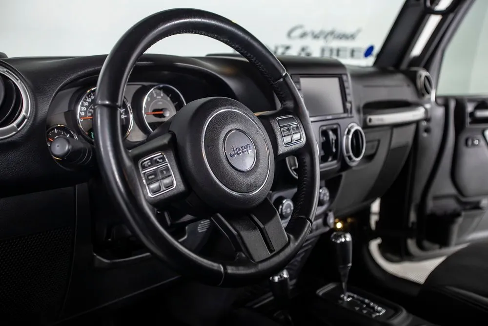 Jeep Wrangler JK photo 21