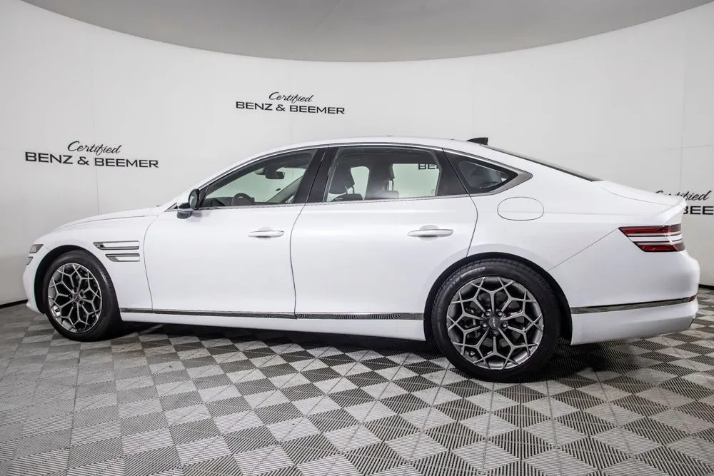 Genesis G80 photo 11