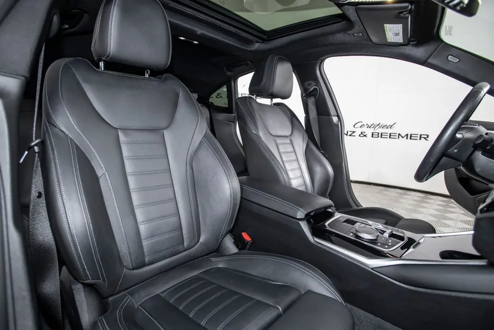 BMW i4 photo 14