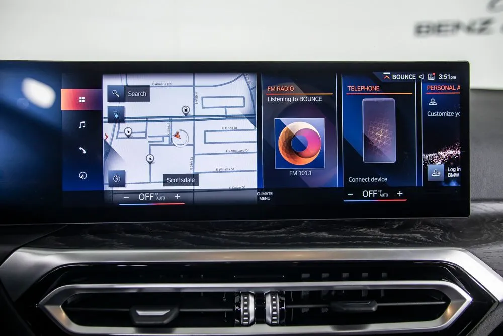 BMW i4 photo 28