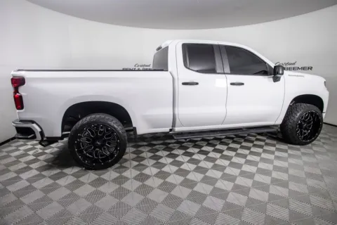 More photos of 2020 Chevrolet Silverado 1500 Custom at Certified Benz & Beemer, AZ