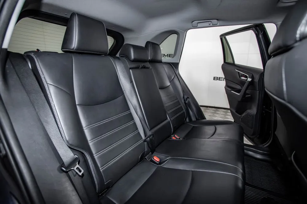 Toyota RAV4 photo 15
