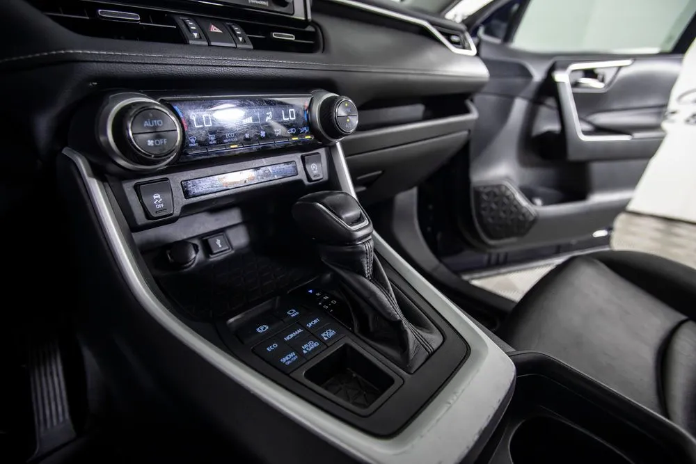 Toyota RAV4 photo 29