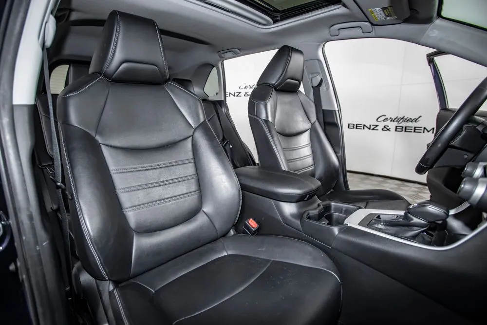 Toyota RAV4 photo 16