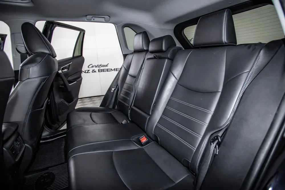 Toyota RAV4 photo 14