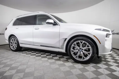 Photos of 2027 BMW X7 xDrive40i for sale in Scottsdale, AZ at Certified Benz & Beemer