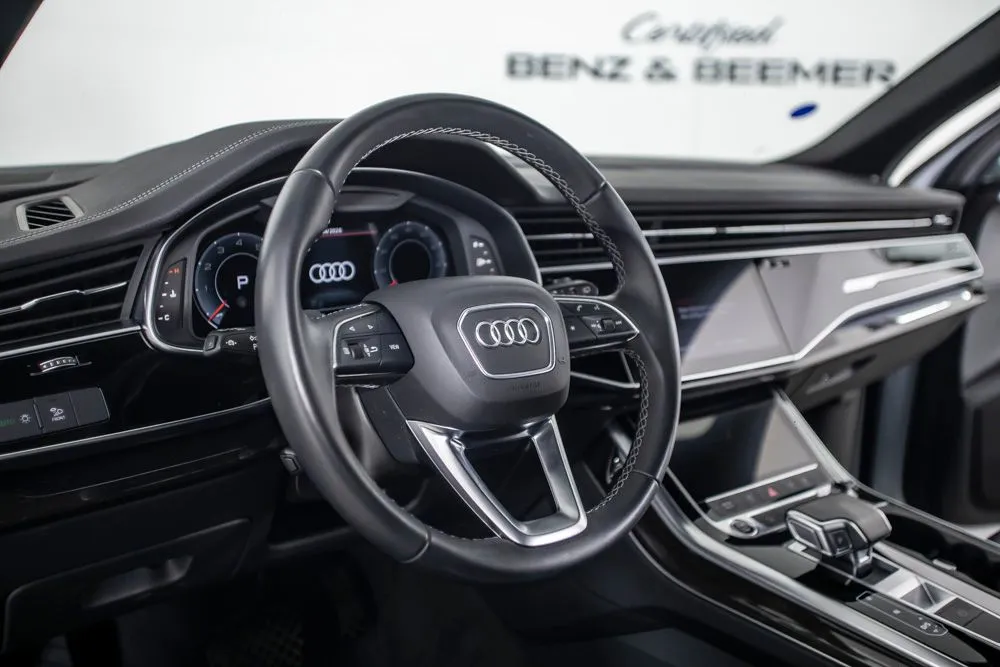 Audi Q7 photo 25