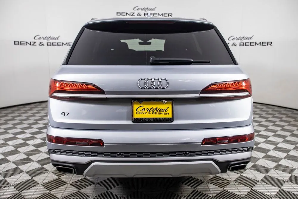 Audi Q7 photo 7