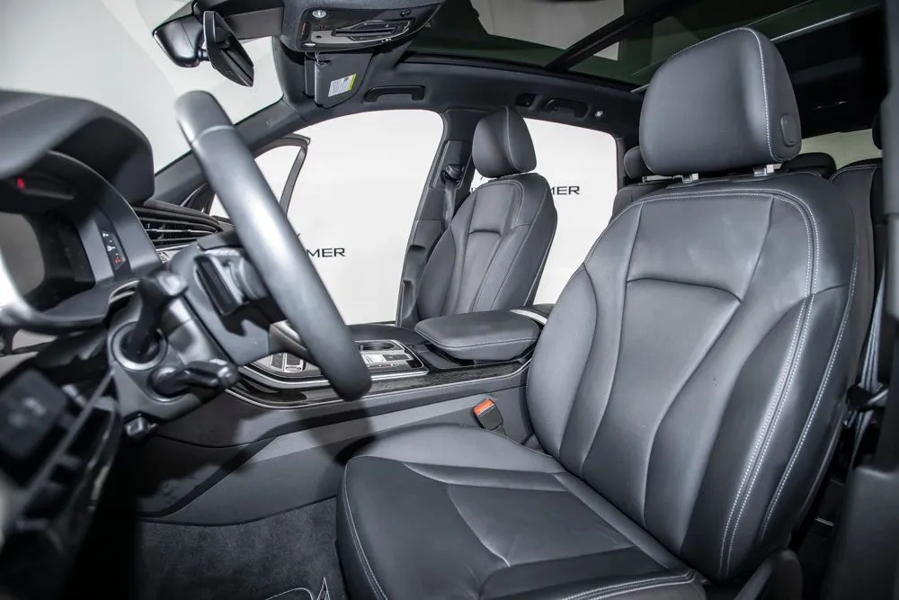 Audi Q7 photo 14