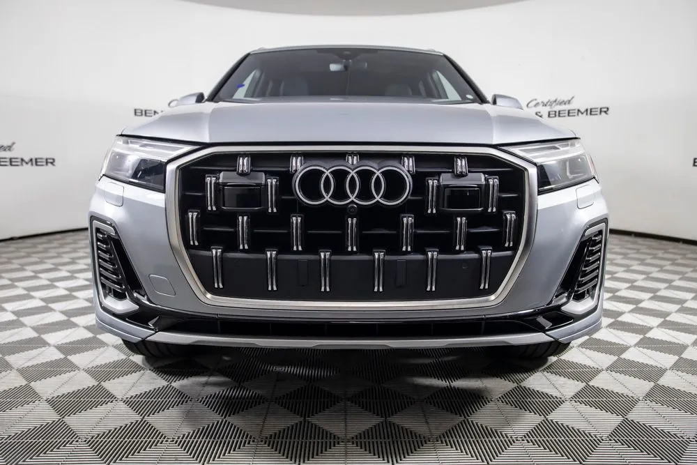 Audi Q7 photo 5