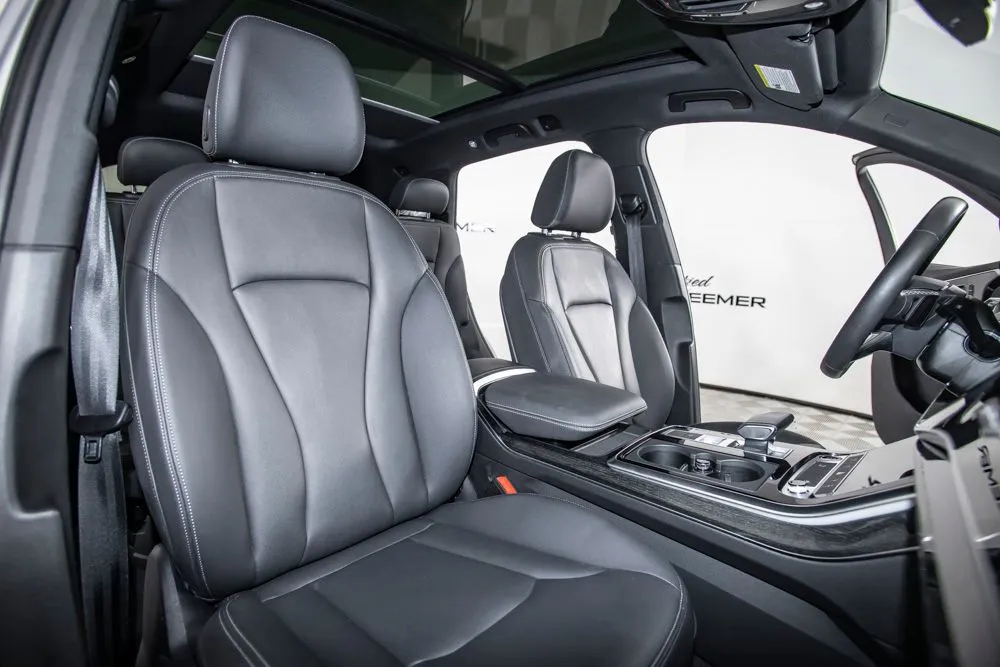 Audi Q7 photo 20