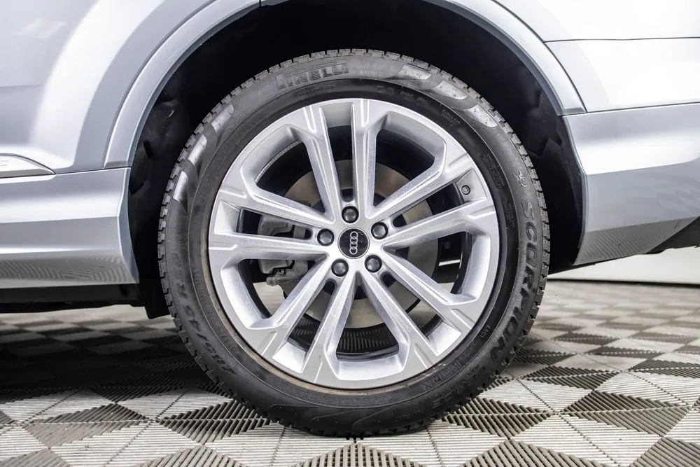 Audi Q7 photo 44
