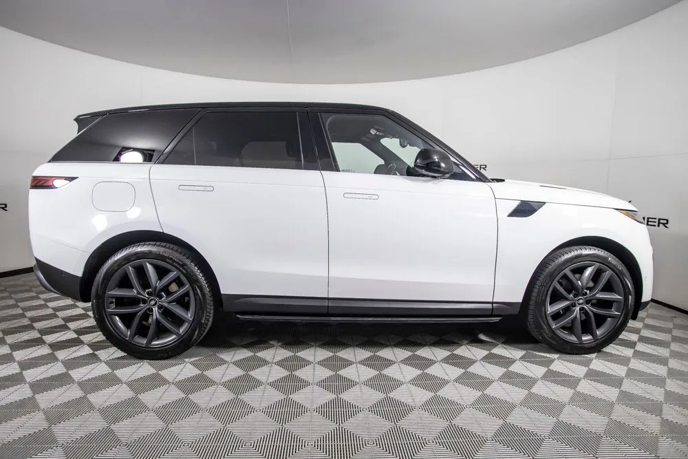 Land Rover Range Rover Sport photo 11