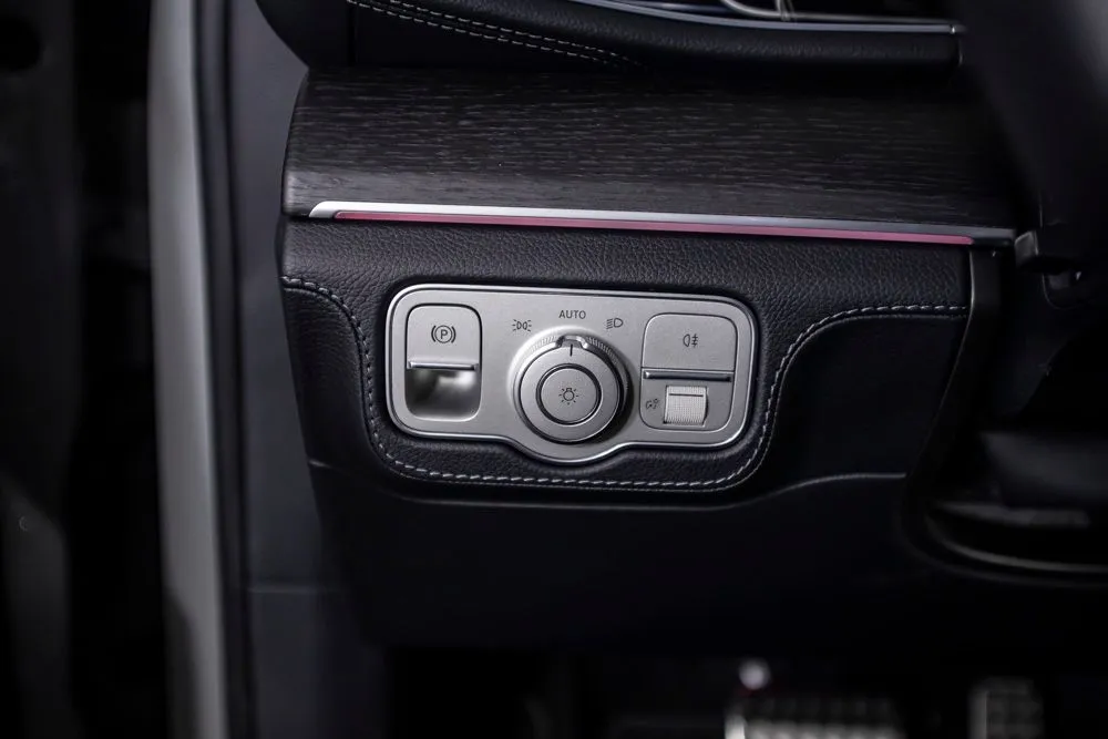 Mercedes-Benz GLS photo 38