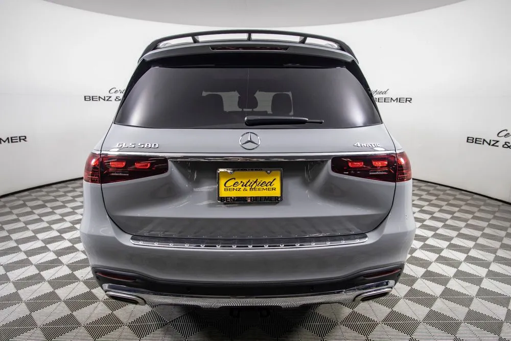 Mercedes-Benz GLS photo 7