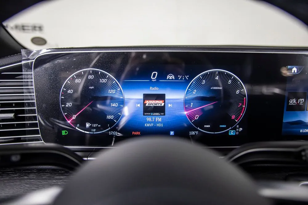 Mercedes-Benz GLS photo 27