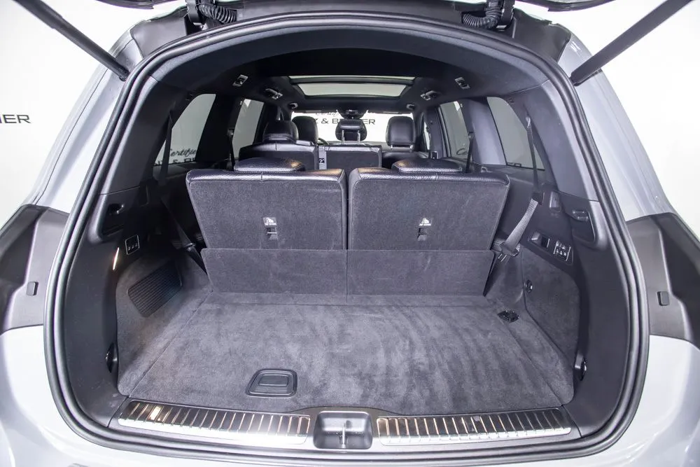 Mercedes-Benz GLS photo 9