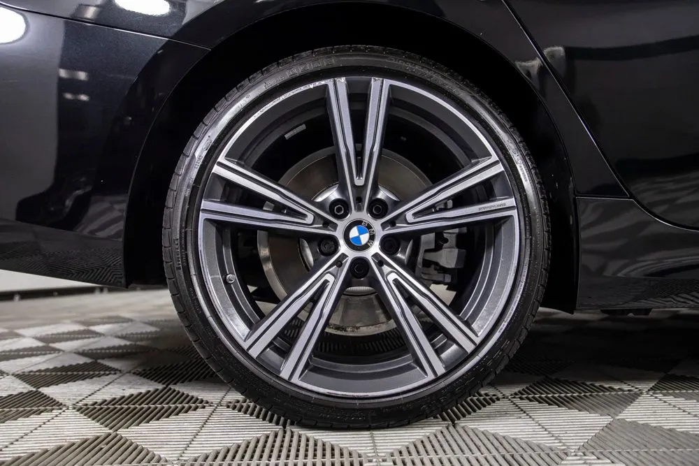 BMW 3 Series photo 41